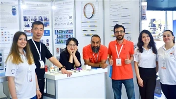 Tá Expo Tionscal Dúntóirí Idirnáisiúnta na Tuirce faoi lánseol